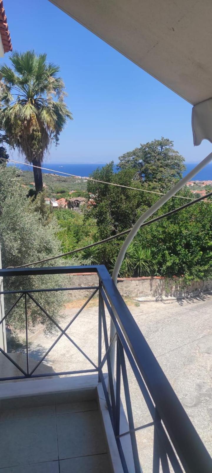 Studios Akrotiri Mytilíni 外观 照片